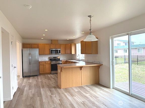 4th image of 1286 Fleetwood Avenue SW