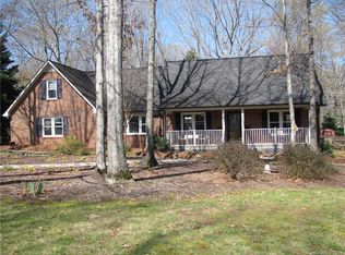 2301 Mulberry Ct, Matthews, NC 28104