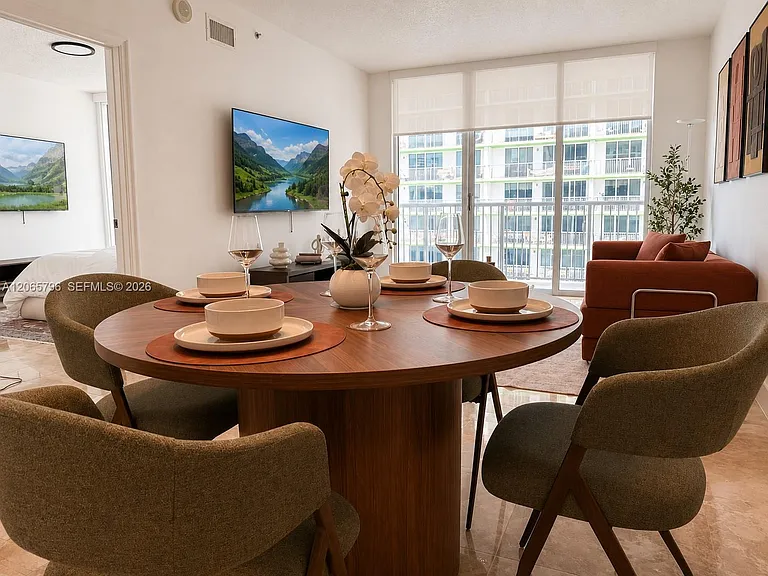 1750 N Bayshore Dr #2809 — Photo 6