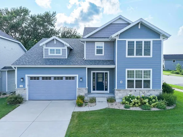 702 Crimson Leaf Lane, Madison, WI 53593