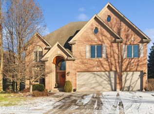 108 Beech Dr, Lake Zurich, IL 60047