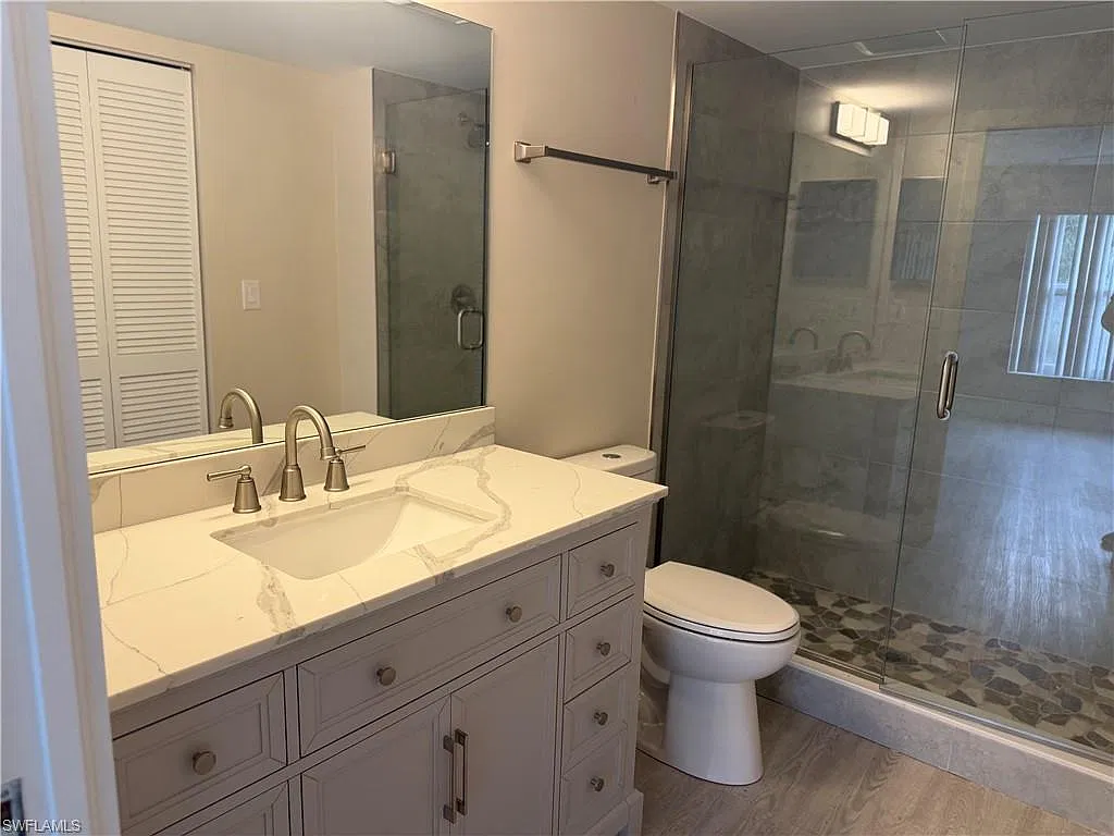 3 bed, 2.0 bath, 1370 sqft, $2,800 — Photo 2