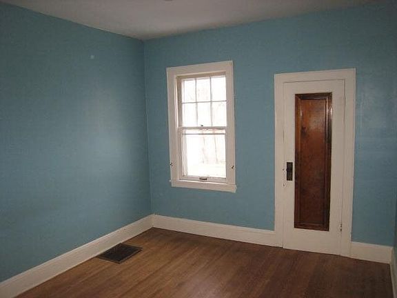 5th image of 330 S Meridian Street
