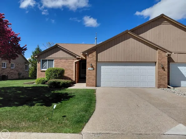 16705 Kyla Dr #25/9, Clinton Township, MI 48038