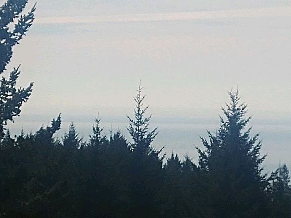 Ocean/ blue water views. 