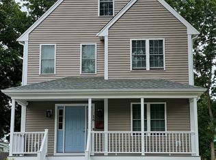16 Vesey St, Brockton, MA 02301
