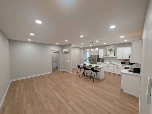 1 N Minnesota St #202