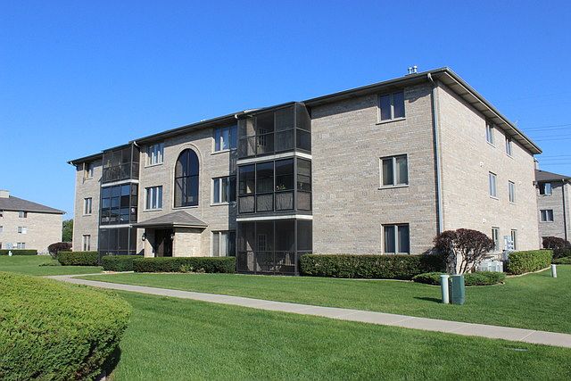 1st image of 13918 E Leamington Dr