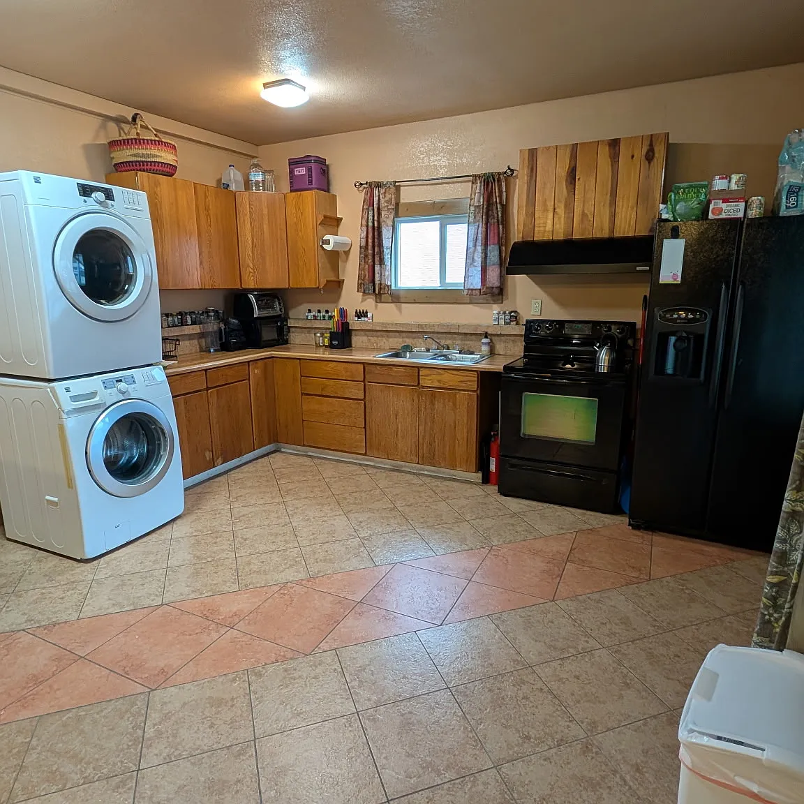 Studio, 700 sqft, $1,200 — Photo 4