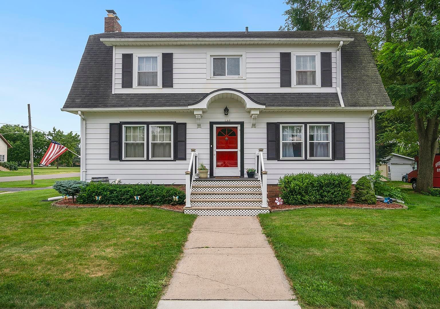 160 E Ogden St, Capron, IL 61012 Zillow