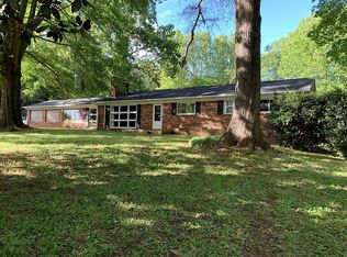 6845 Vance Rd, Kernersville, NC 27284
