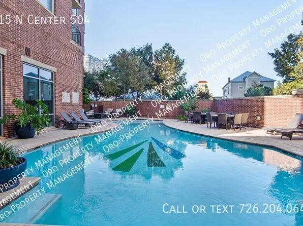 215 North Ctr, San Antonio, TX