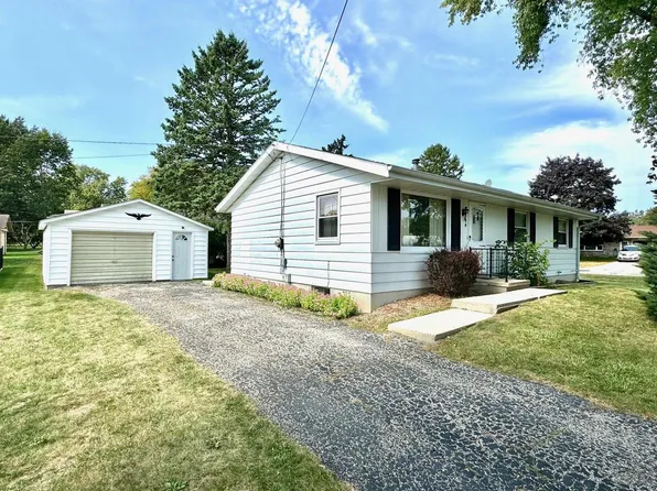 204 Bonner STREET, Watertown, WI 53098
