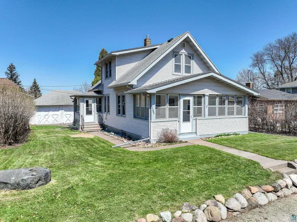 1207 Carlton Ave, Cloquet, MN 55720