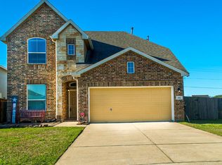 1011 Brady Ln, Alvin, TX 77511
