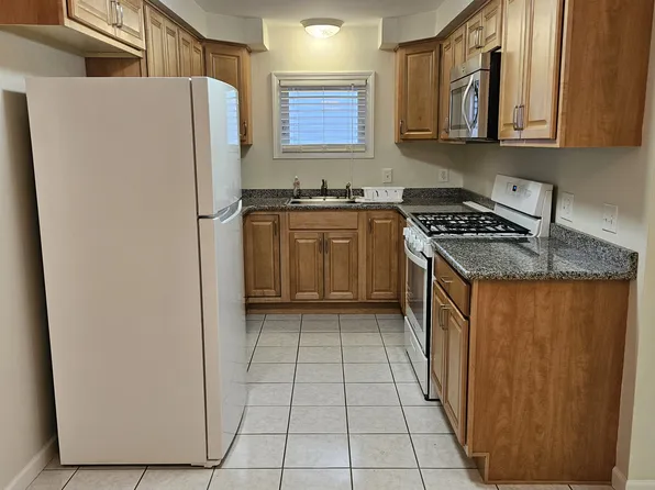 667 Indian Church Rd #3, Buffalo, NY 14224