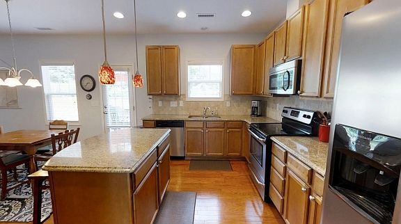 5th image of 1305 Copperstone Village Dr