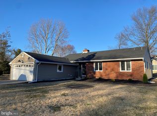 119 Barclay Ln, Cherry Hill, NJ 08034