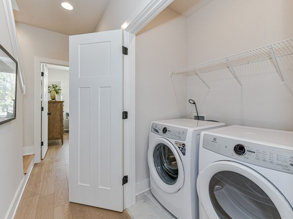 charlotte-north-carolina-448464056 picture