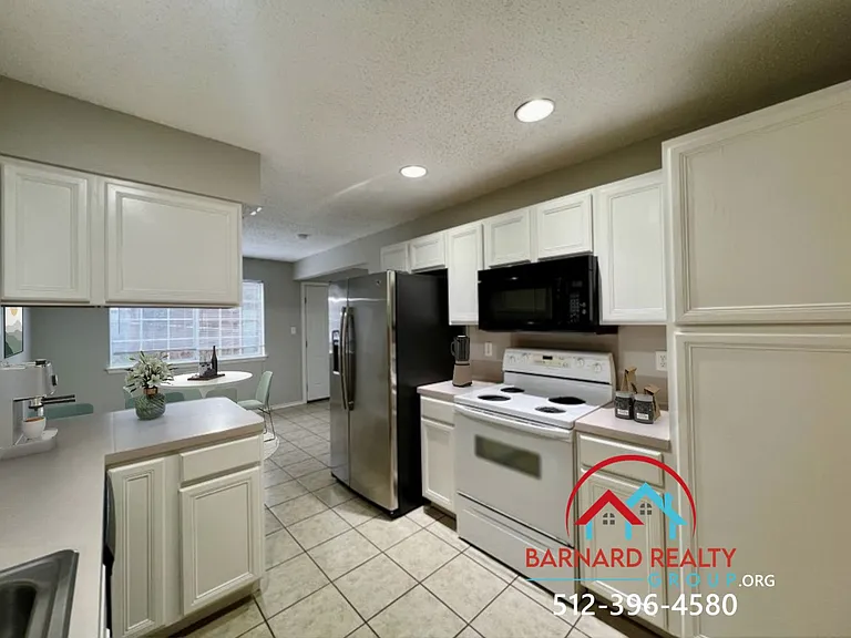 116 Crest Dr — Photo 8