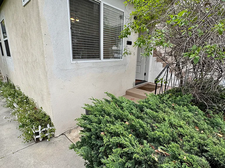 2900 Exposition Blvd #C — Photo 6