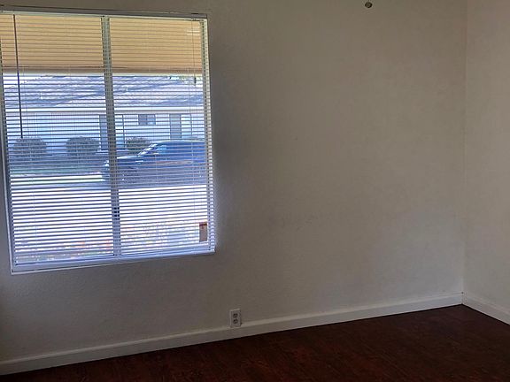 5th image of 284 E El Paso Ave Unit 101