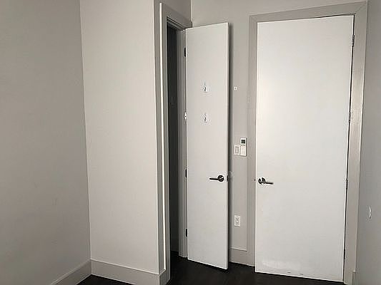 4th image of 402 New York Ave #2F