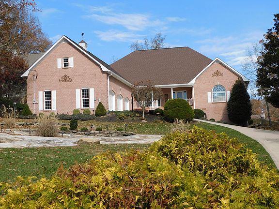 2nd image of 135 Cathedral Dr