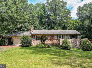 96 Sandy Ridge Rd, Fredericksburg, VA 22405