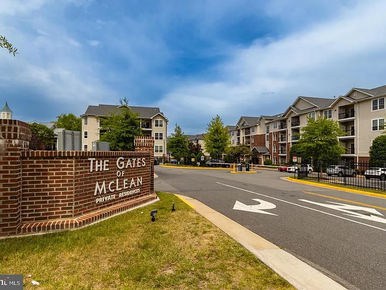 1600 Spring Gate Dr #2207 — Photo 2