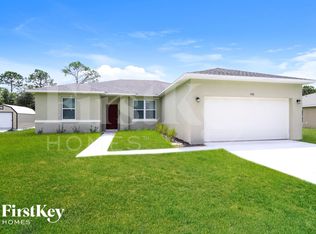 756 Lavender St SE, Palm Bay, FL 32909