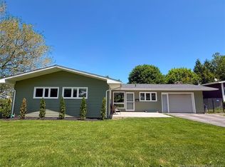 346 Gilmour St, Oromocto, NB E2V1E6