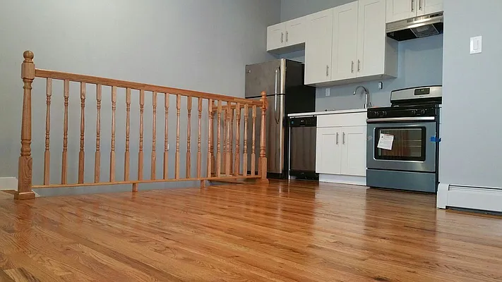 Rented by Lang Realty LLC | media 1