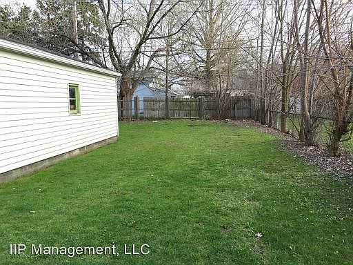 5th image of 19150 Pasnow Ave