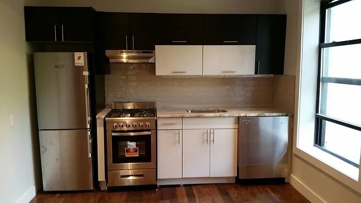 Rented by Flatiron Real Estate Advisors LLC | media 36