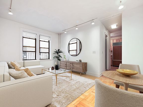 3rd image of 67 Morton St APT 2B