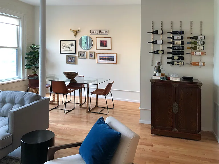 1358 W Randolph St — Photo 11