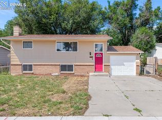 1520 Prado Dr, Fountain, CO 80817
