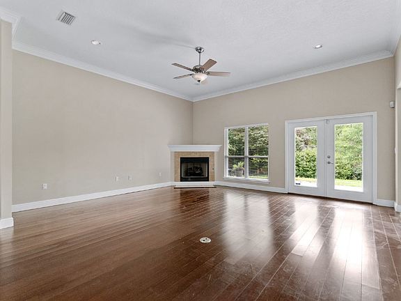 3rd image of 4301 Hidden Lakes Dr