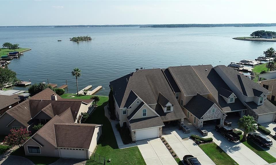 1st image of 7299 Kingston Cove Ln