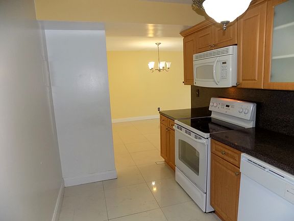 4th image of 1849 S Ocean Dr APT 211