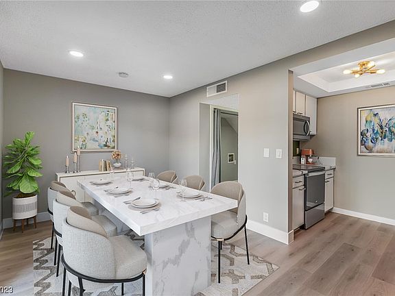 5th image of 4128 Mississippi Ave #4128