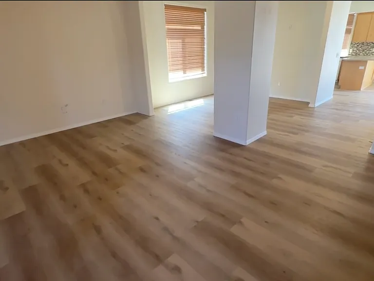 540 Glenmoor Dr #1 — Photo 5