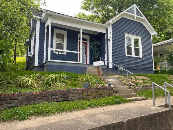 319 Elizabeth St, Nelsonville, OH 45764