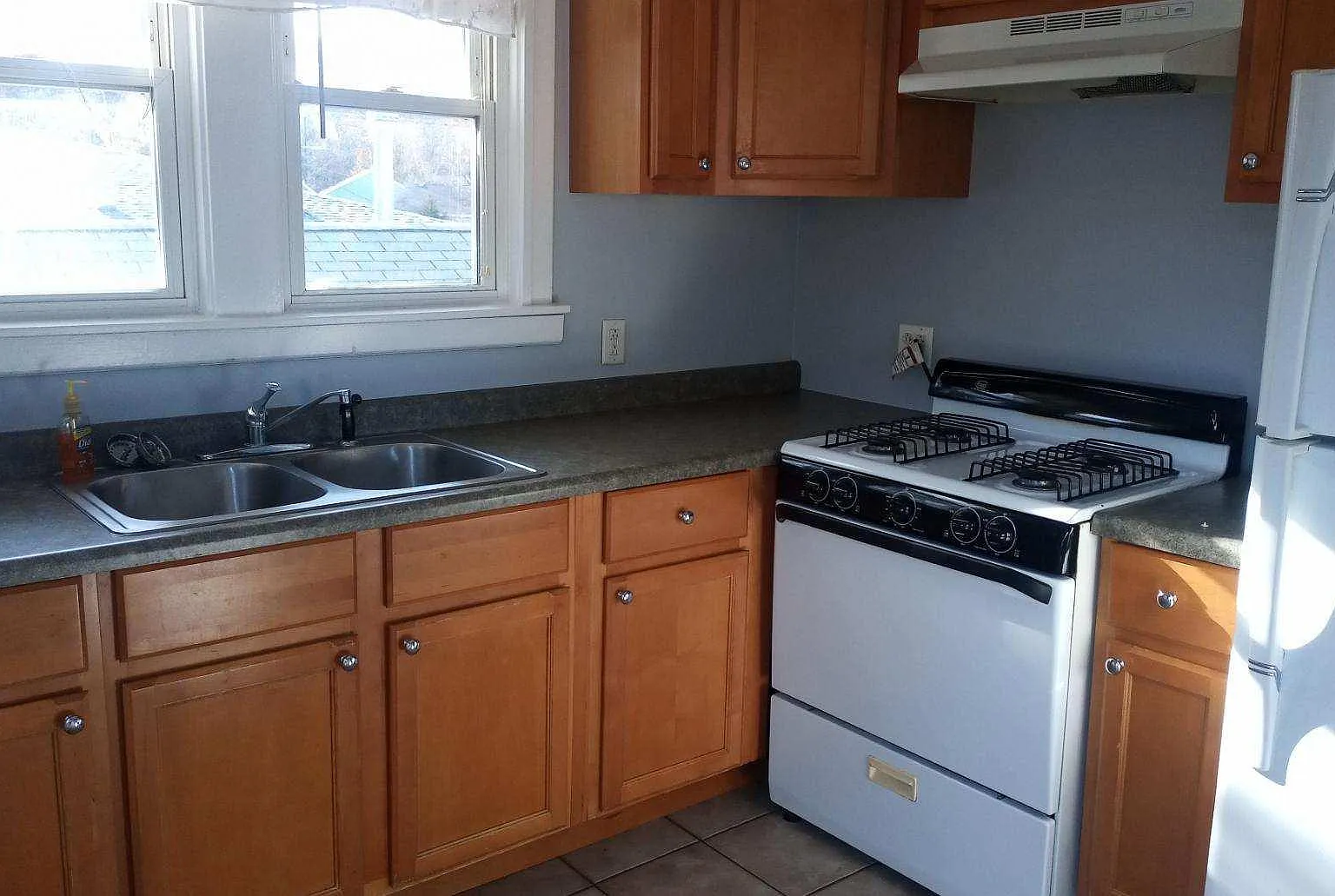 1 bed, 650 sqft, $975 — Photo 2