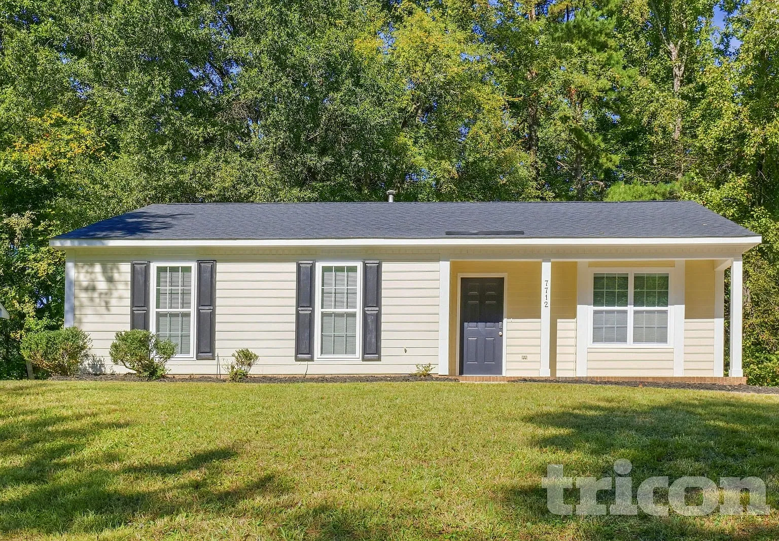 7712 Pelican Court Charlotte NC — Photo 1