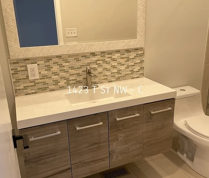 1423 T St NW #C — Photo 24