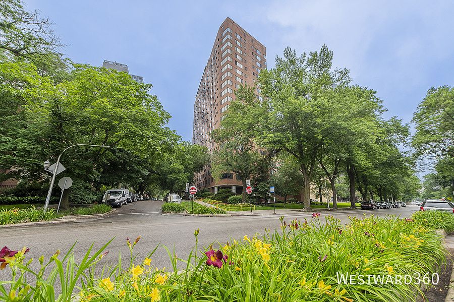 1st image of 3100 N Lake Shore Dr APT 1912