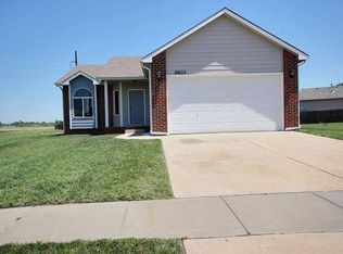 10622 E Fawn Grove St, Wichita, KS 67207