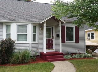 1650 Berkley Ave SW, Wyoming, MI 49509